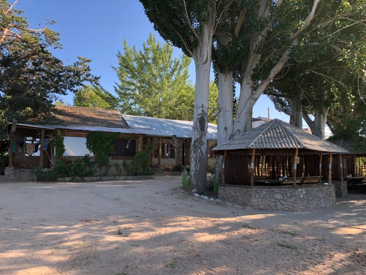 Tan Nuru Guest House Гостевой Дом Тан Нуру Cholpon-Ata Exterior photo